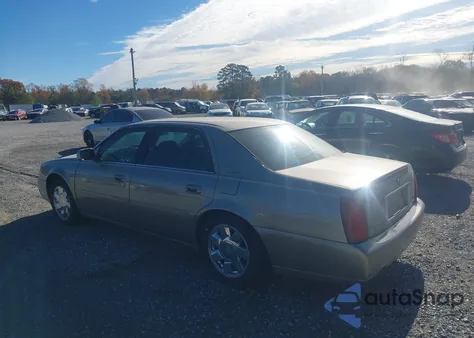 2000 Cadillac Deville Dts z USA, uszkodzony, nr VIN 1G6KF5798YU352212